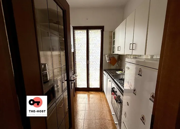 Villa Between Greenery And The Lake, A In *