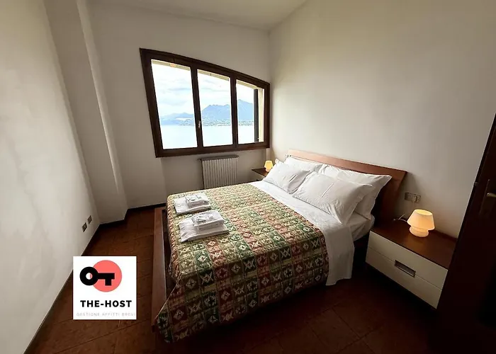 Villa Between Greenery And The Lake, A In *